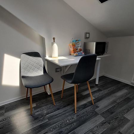 Apartment Juliet Izola Bagian luar foto