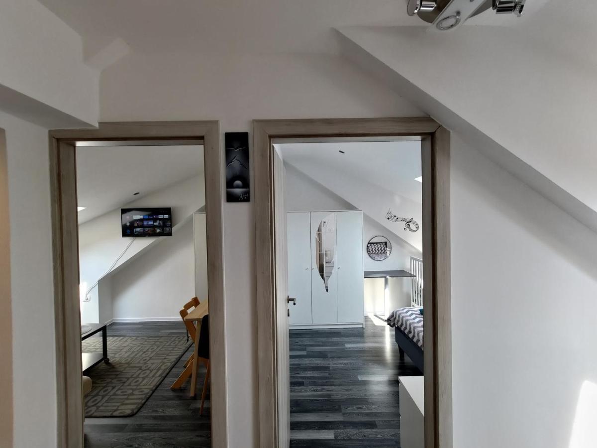 Apartment Juliet Izola Bagian luar foto